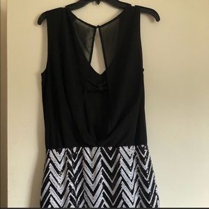 NWT GUESS SEQUIN PARTY DRESS